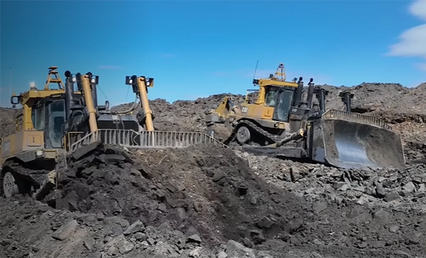 Autonomous mining dozers with AIM Machines technology